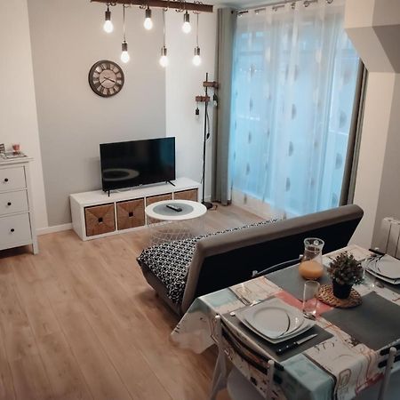 Cosy Et Moderne En Centre Ville, Fibre Haut Debit Ernée Kültér fotó